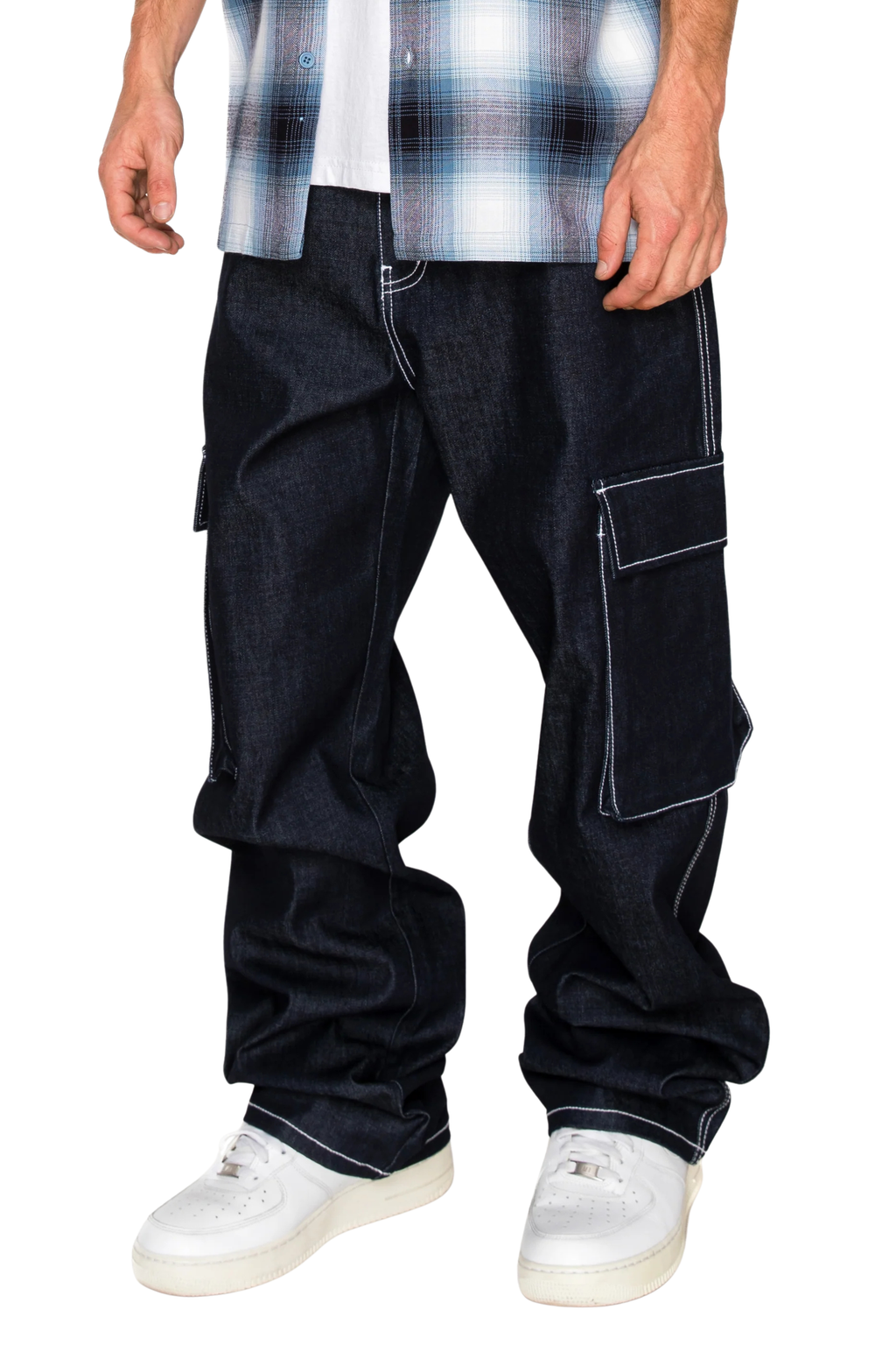 Wide leg seen full length