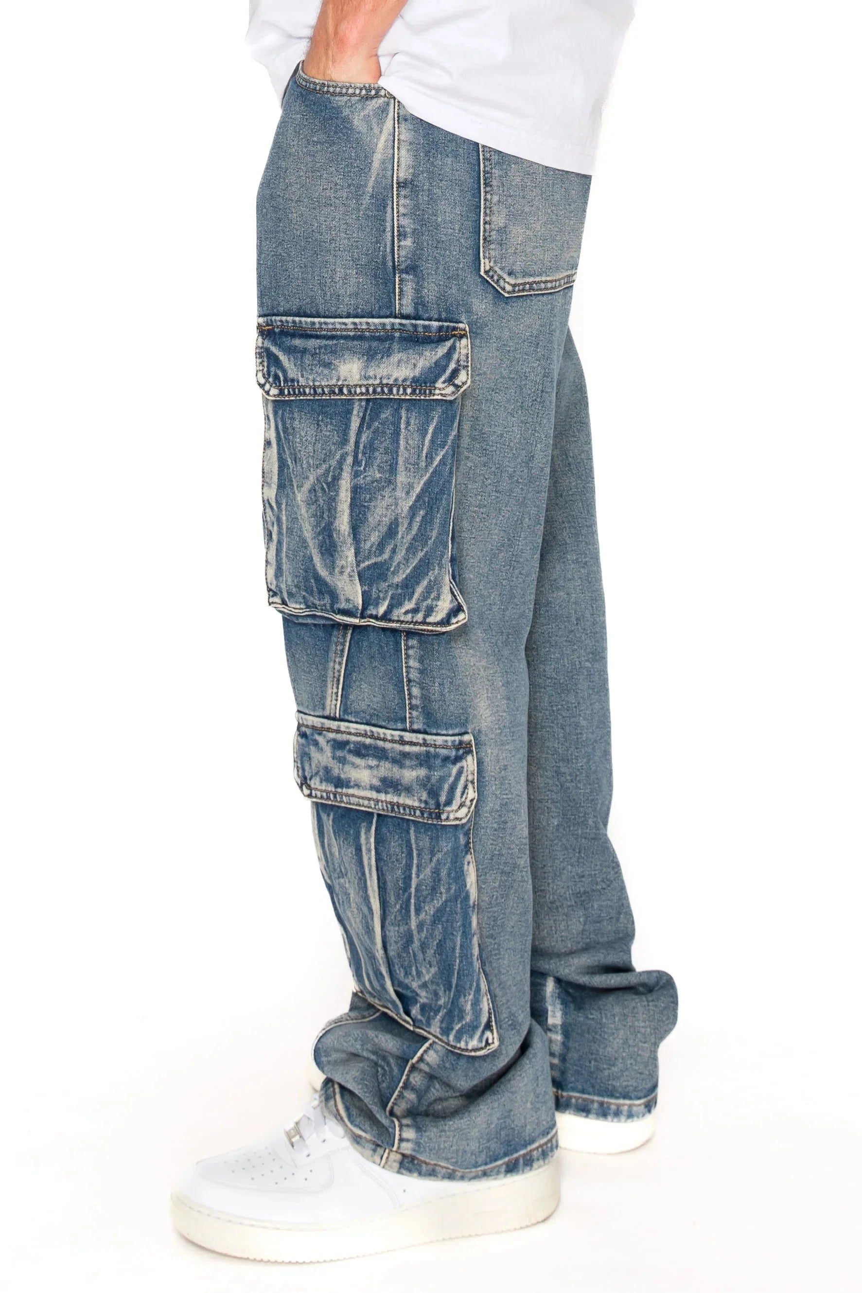 Full length view of the wide fit